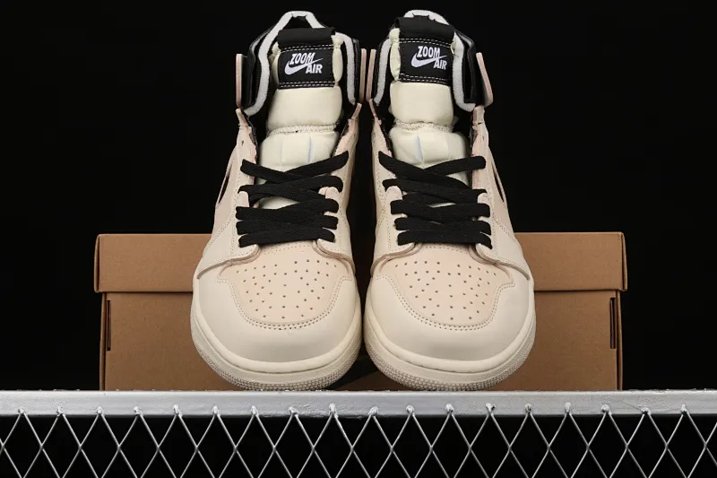 All categories Air Jordan Jordan series basketball shoes Air Jordan 1 High Z version Air Jordan 1 Zoom CMFT "Summit White" AJ1 Joe 1 Pearl Milk Tea Off-White CT0979-100